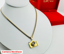CAMERA NECKLACE
